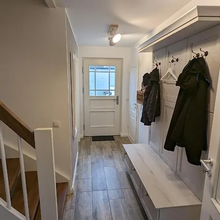 Haus Kiek In Kirr בית נופש *