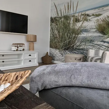 Haus Kiek In Kirr בית נופש *